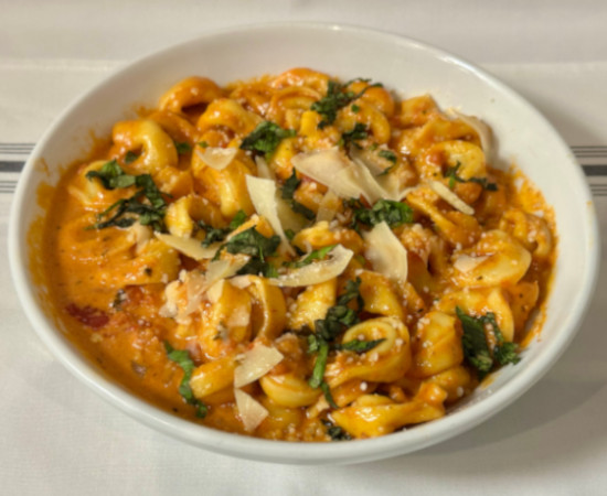 TORTELLINI ALA VODKA image